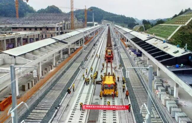 中国铁路和日本铁路_中国闻名的铁路_中国铁路总公司对长沙至赣州铁路